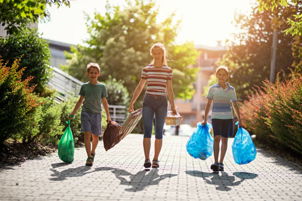 Best Yard Waste Removal  in Hewlett, NY